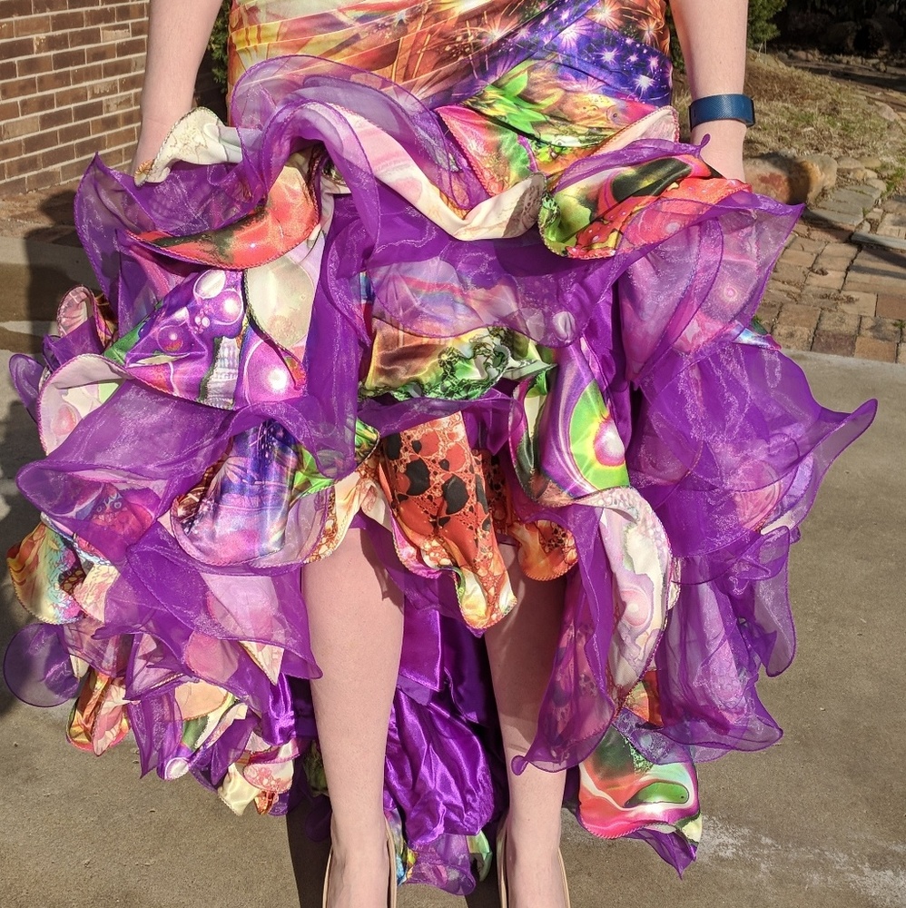 GORGEOUS Multi-colored Prom Dress - Picture 2 of 8